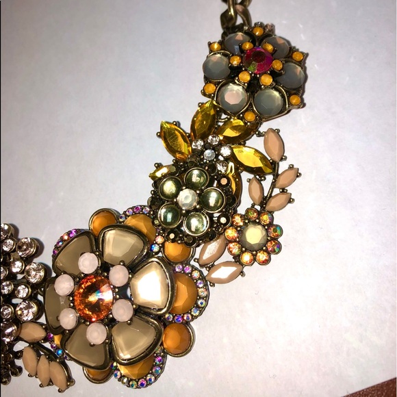 Joan Rivers Classic Collection Necklace 18” - Picture 2 of 3